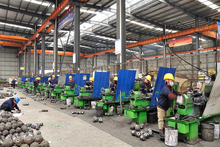 简阳网架锥头车间